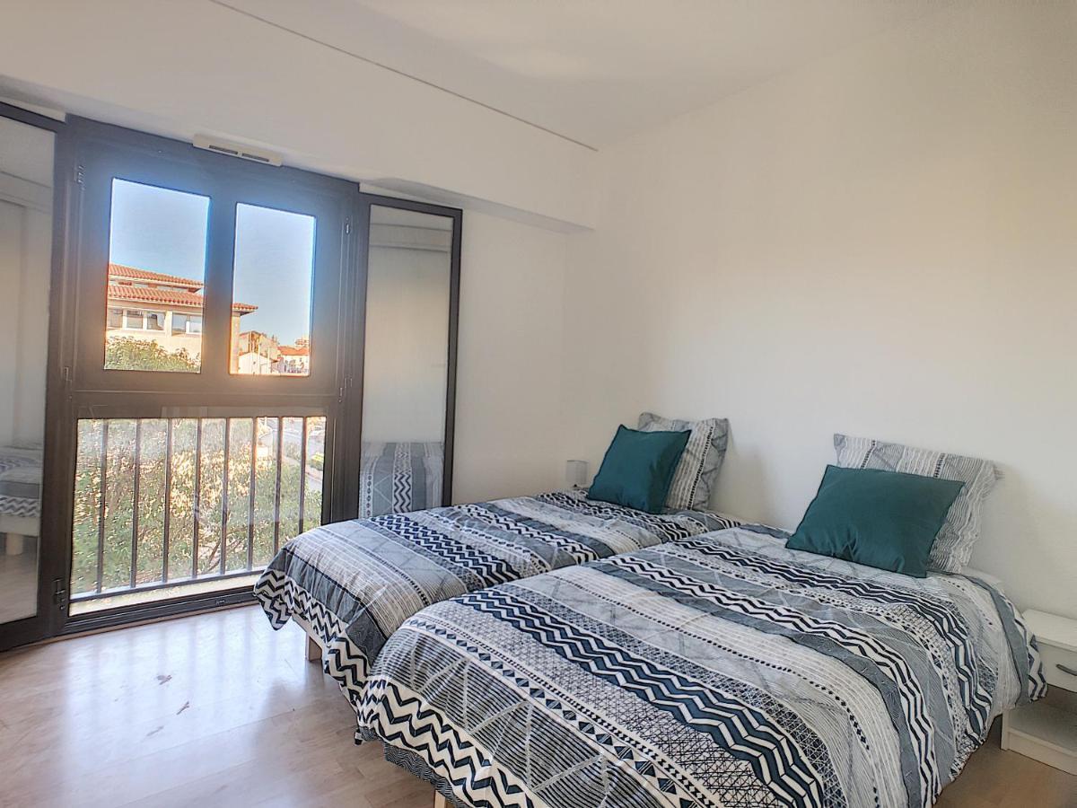 3 Pieces Centre Apartment *
